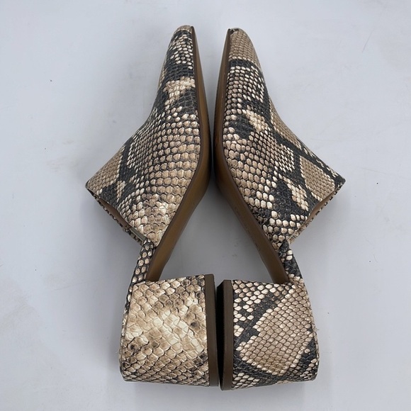 Steve Madden Follow Snake Print Pointed Toe Mules - Picture 4 of 9